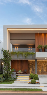 Casas em Condom�nio